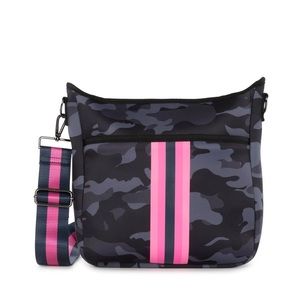 Haute shore crossbody bag